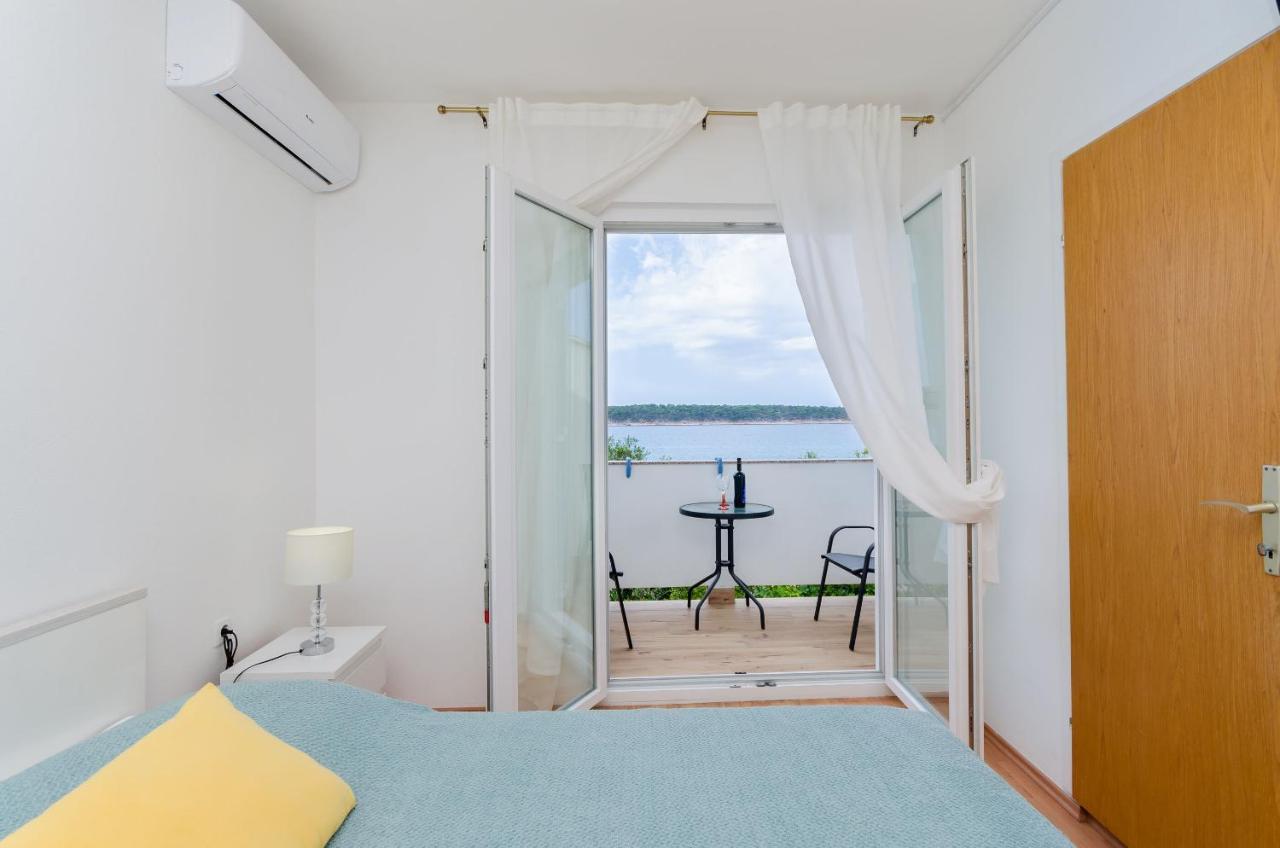 Apartments And Rooms Bianca Barbat na Rabu Room photo